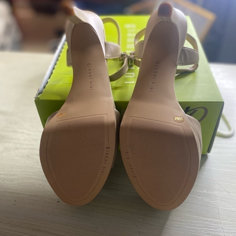 Gianni Bini heels 10 - Picture 7 of 10